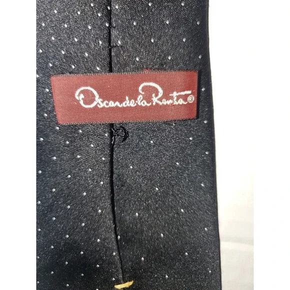 Oscar de la Renta tie necktie black white polka dotted dots - Picture 2 of 2